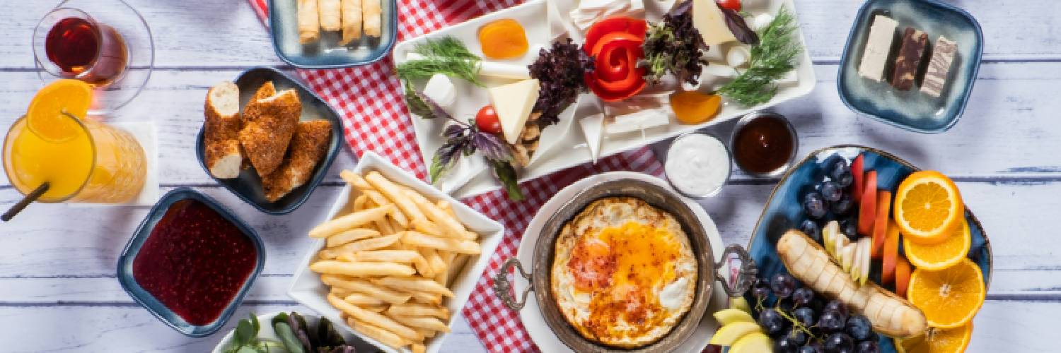 Miniklere Hızlı Kahvaltılar: Çok Bölmeli Tabaklarla Eğlenceli Sunumlar