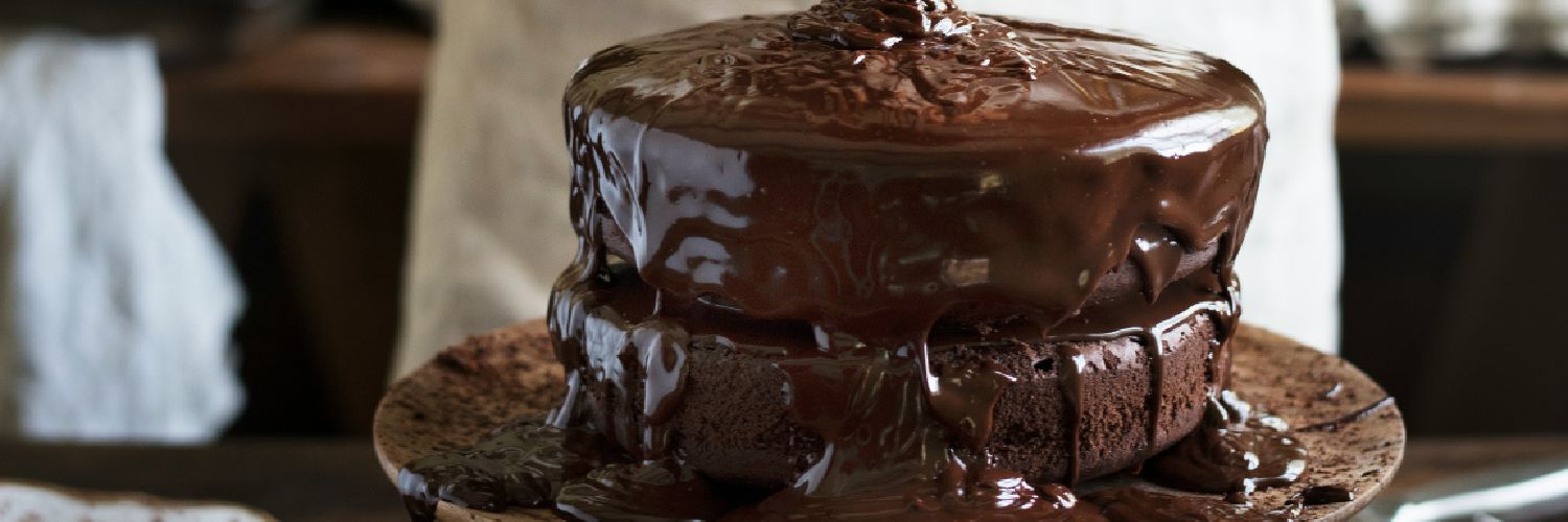 Hassas Çikolata Eritme ve Sos Yapımında Tencere Kullanmanın Püf Noktaları