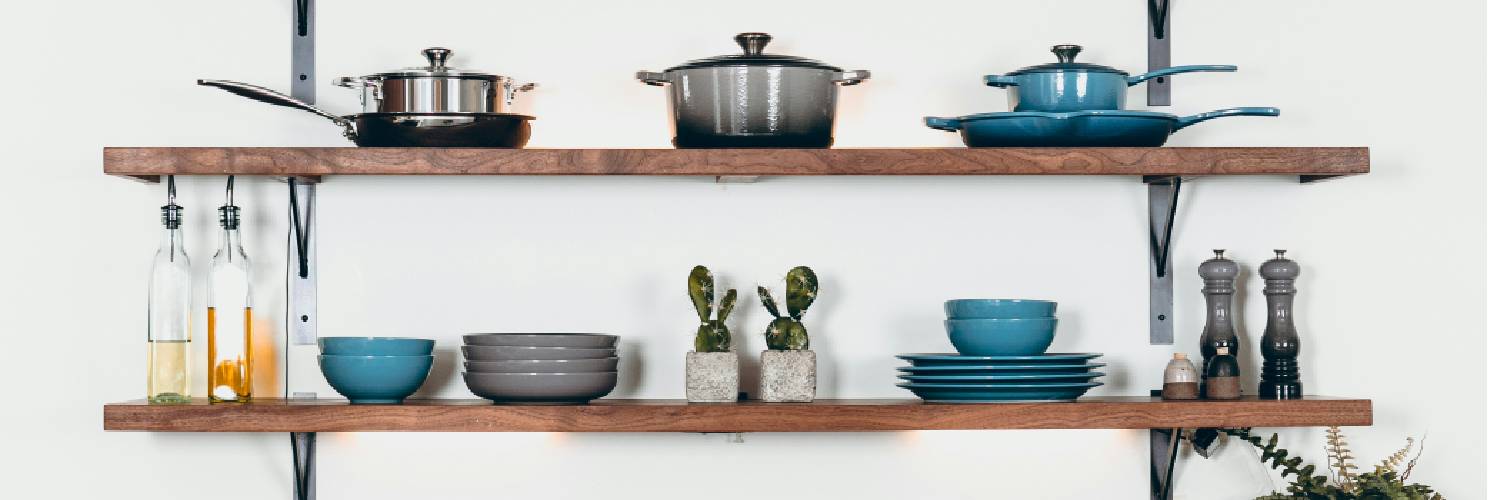 Hızlı Yemek Hazırlığı: Düdüklü Tencere ve Pratik Tabaklar