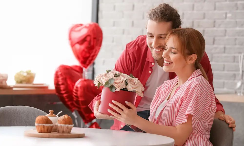 Sevgilinize Doğru Hediyeyi Seçmenin Püf Noktaları